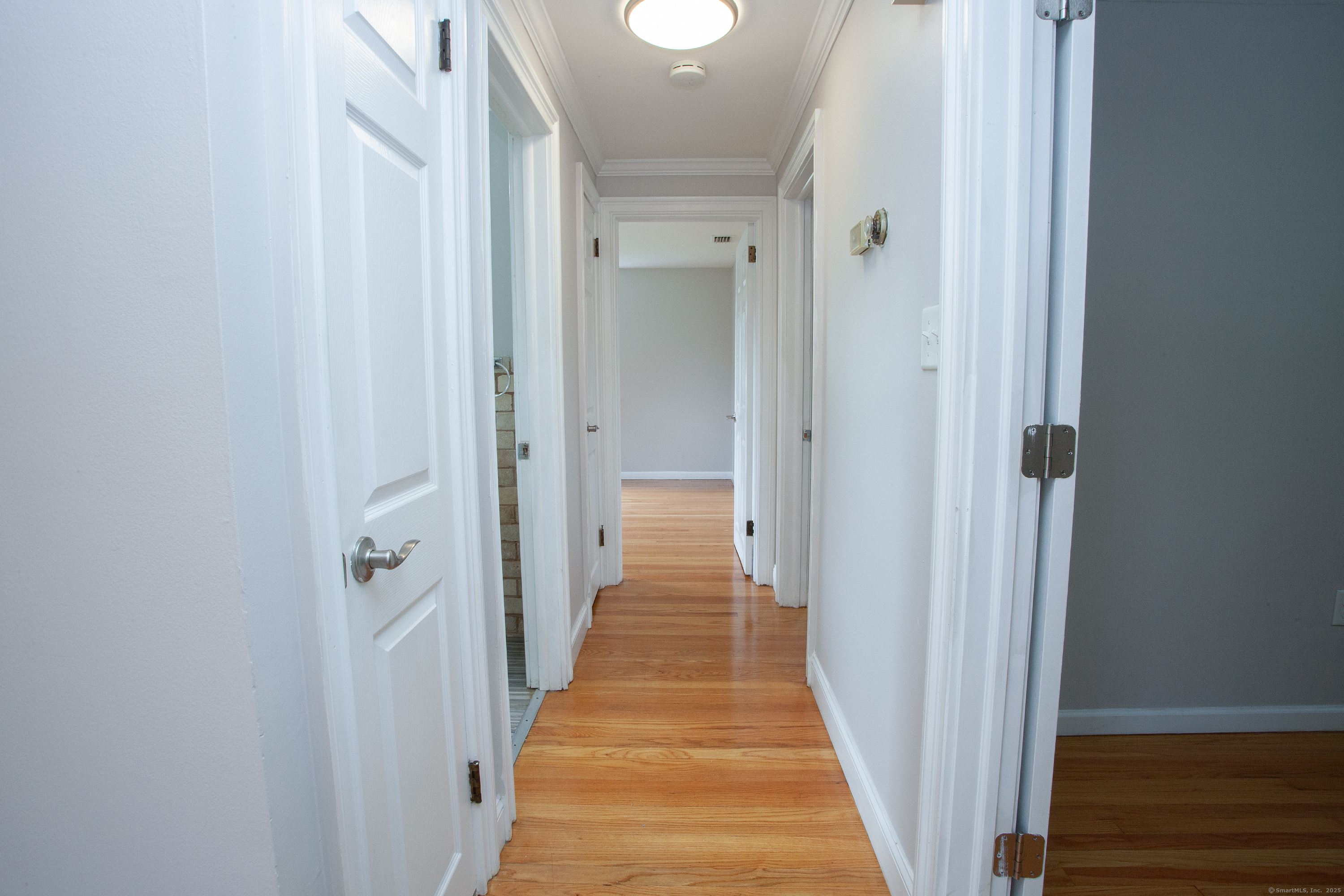 Newington, Connecticut 06111, United States, 3 Bedrooms Bedrooms, ,2 BathroomsBathrooms,Residential,Pending,154392