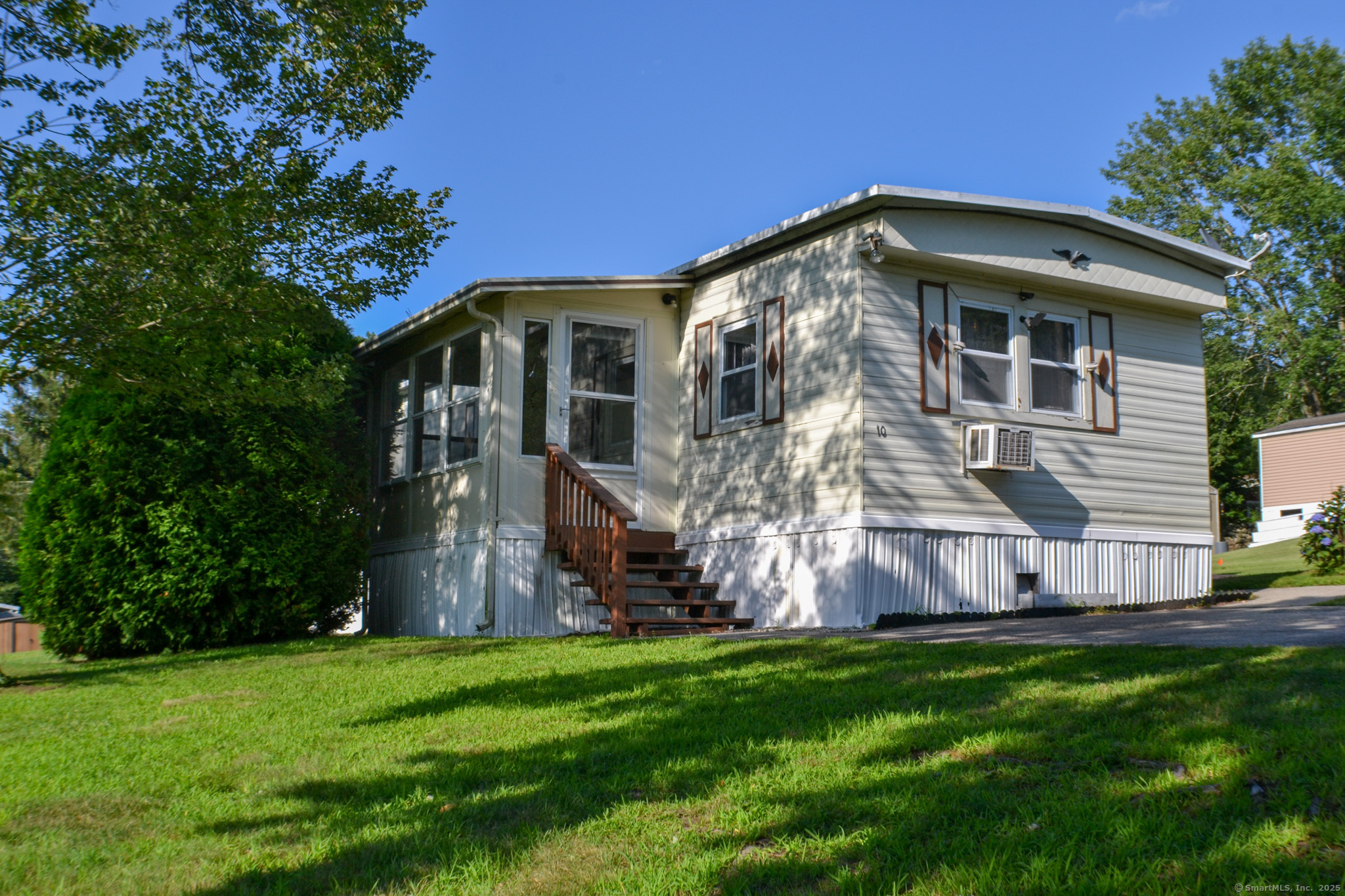 10 Terrace Drive