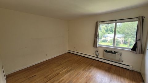 Tiny photo for 224 New Britain Avenue #APT 14, Farmington, CT 06085 (MLS # 24116549)