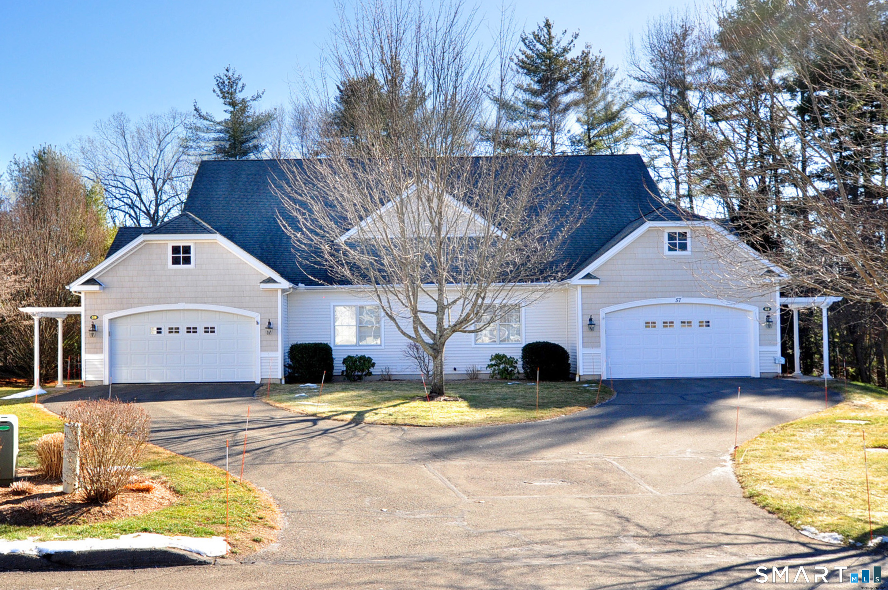 59 Hunt Glen Drive 59