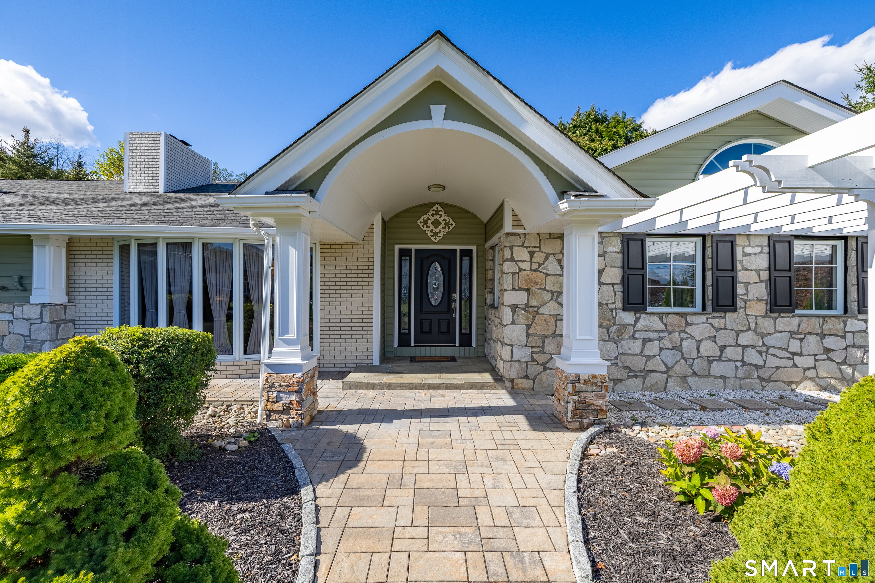 3 Dogwood Drive