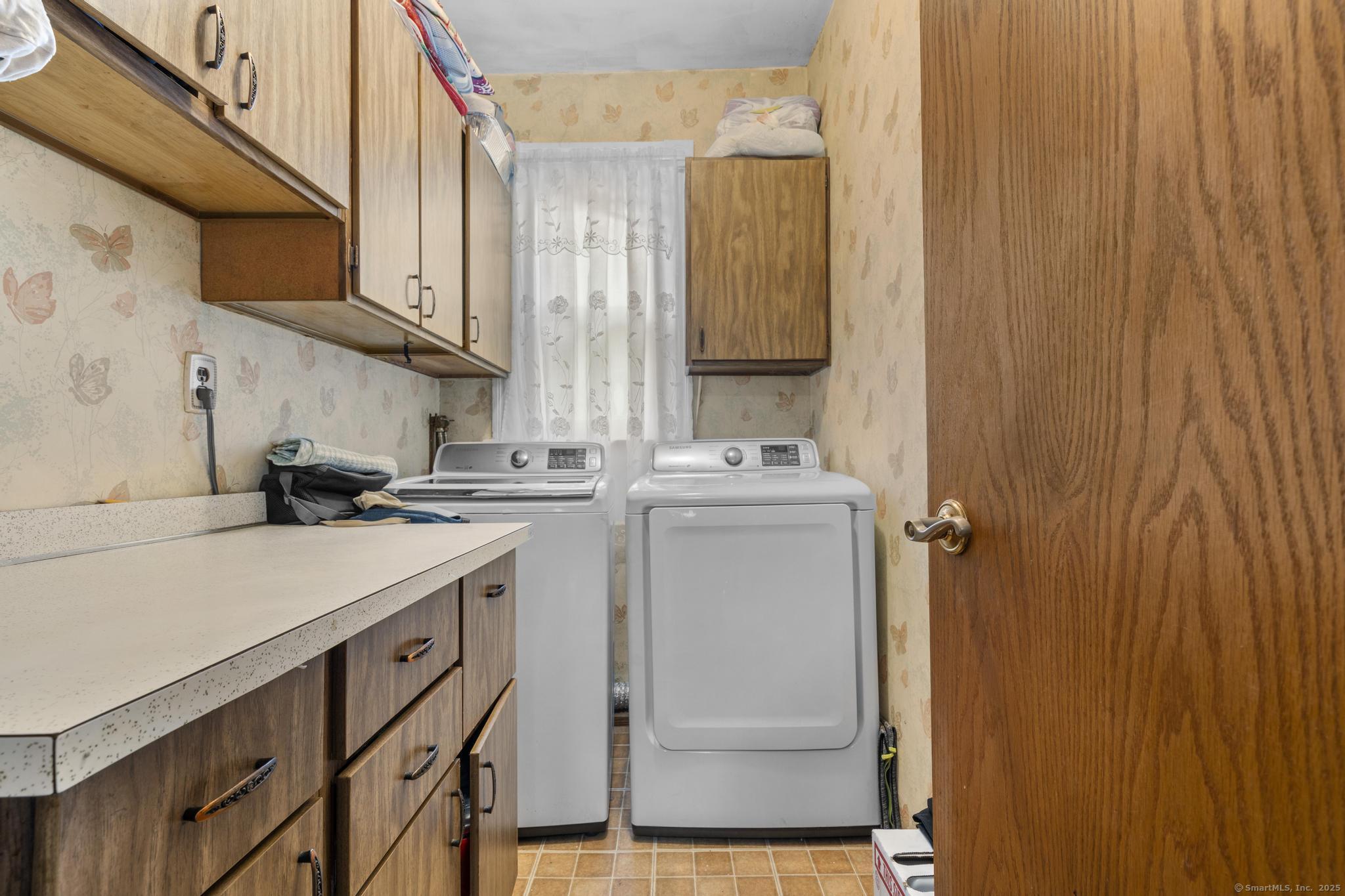 33 Wheeler Street, Waterbury, Connecticut image 17