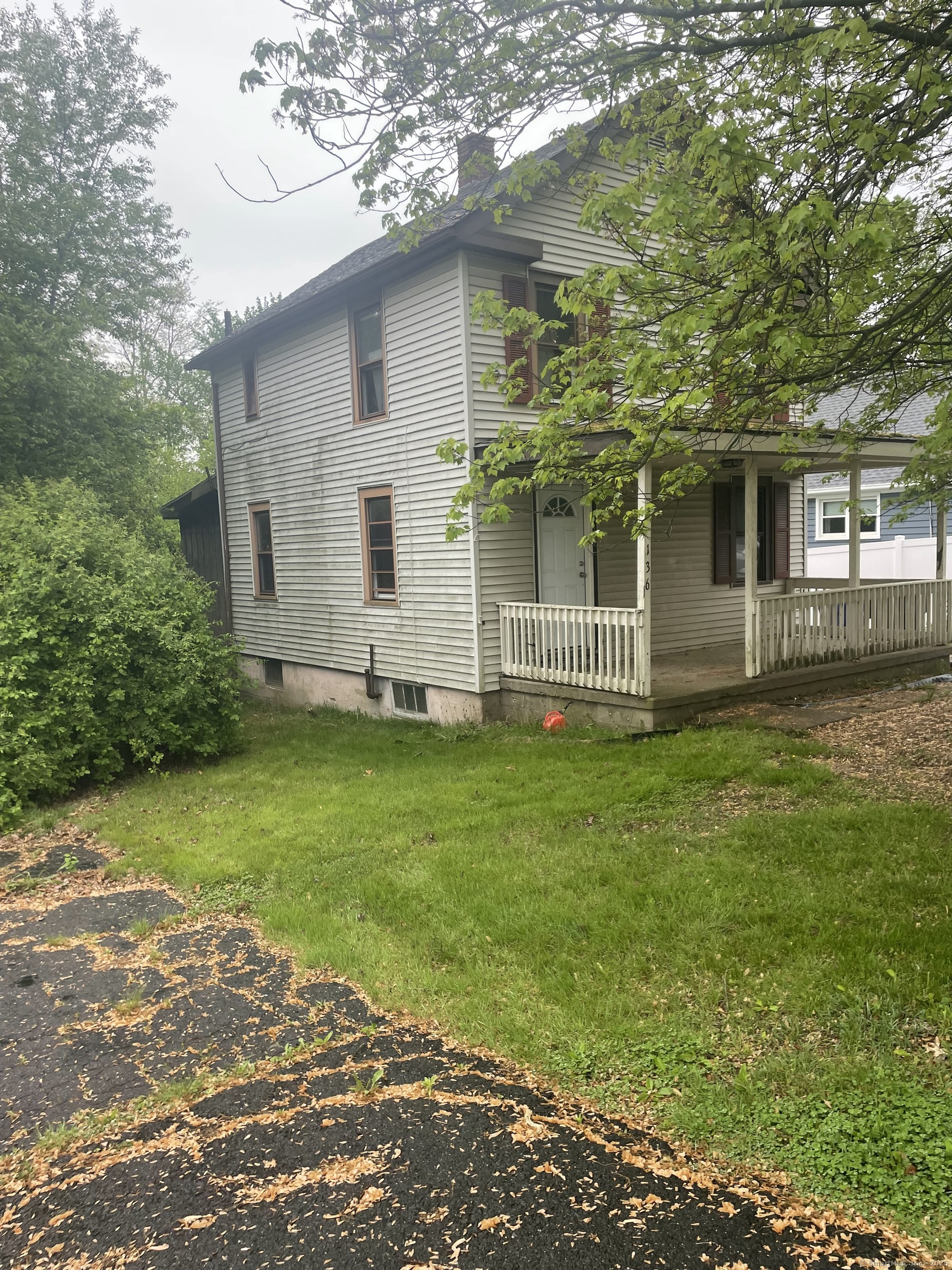 136 S Center Street, Windsor Locks, Connecticut image 1