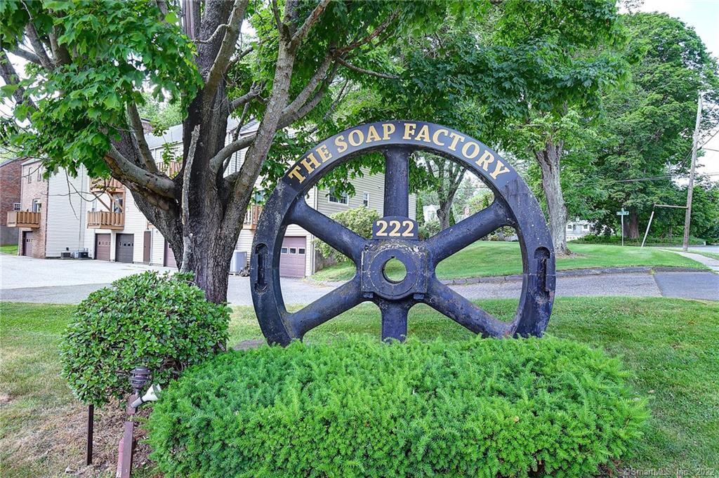 222 Williams Street East 108