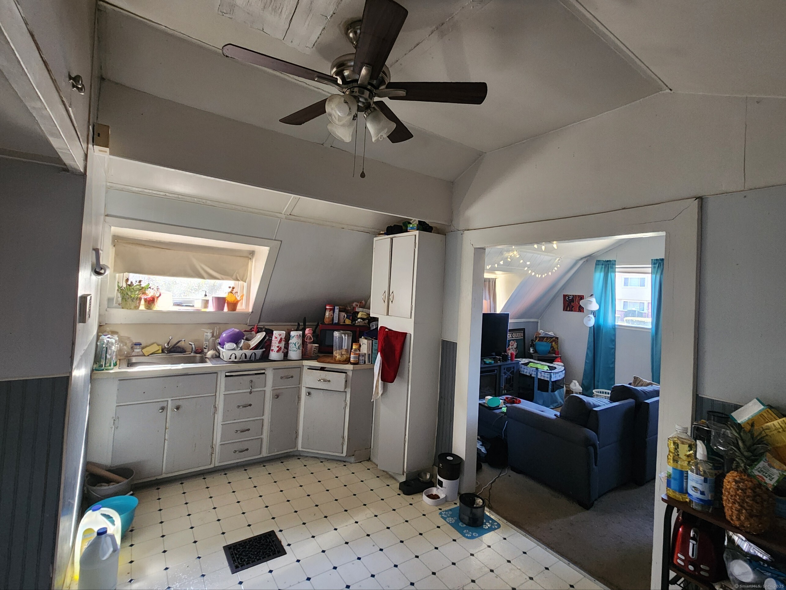 242 Barnes Avenue, New Haven, Connecticut image 7