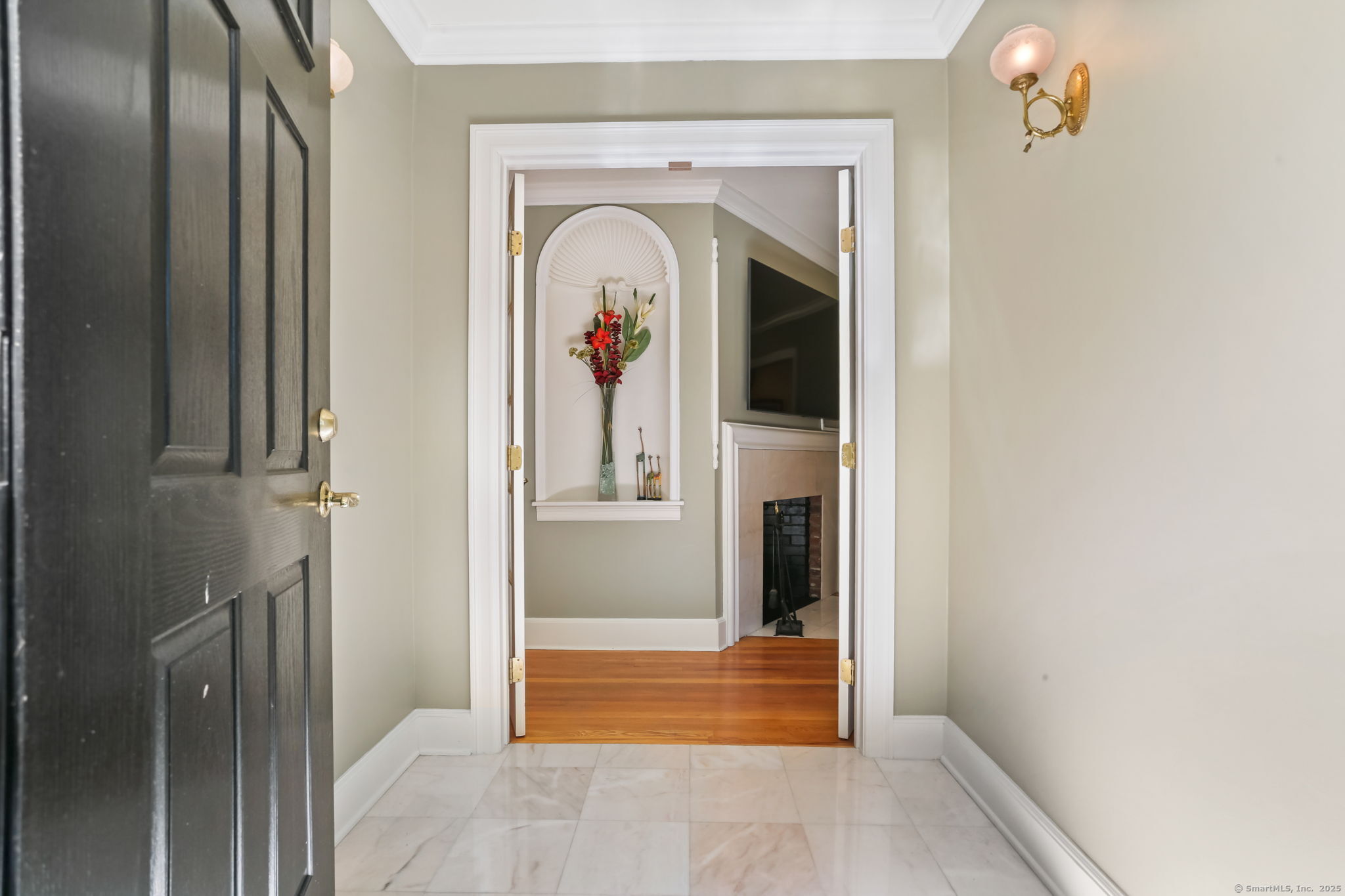 2 Fairchild Circle