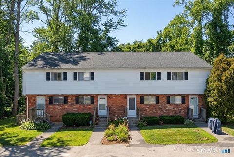 107 Woodland Drive APT B Montville CT 06382