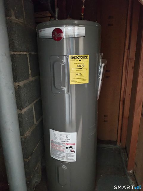 Tiny photo for 17 Silk Street, Norwalk, CT 06850 (MLS # 24155688)