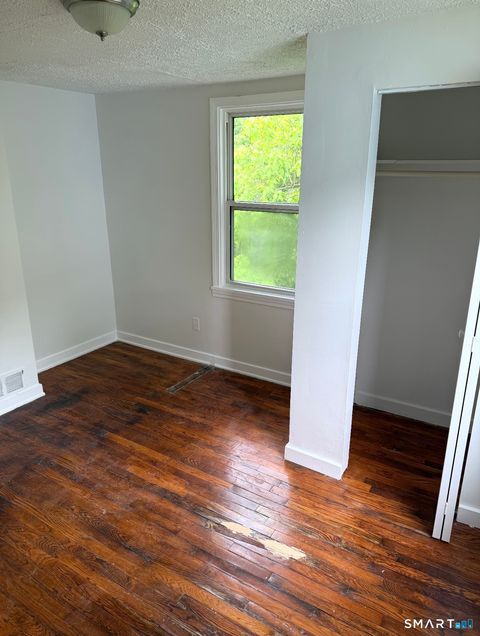 Tiny photo for 13 Valley Place N, New Haven, CT 06515 (MLS # 24163046)