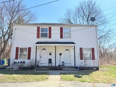 Tiny photo for 13 Valley Place N, New Haven, CT 06515 (MLS # 24163046)