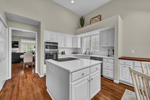 Tiny photo for 24 Westview Lane #24, Brookfield, CT 06804 (MLS # 24134221)