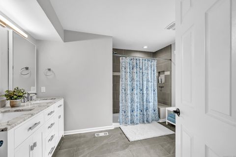 Tiny photo for 24 Westview Lane #24, Brookfield, CT 06804 (MLS # 24134221)