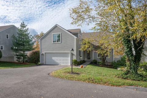 Photo of 24 Westview Lane #24, Brookfield, CT 06804 (MLS # 24134221)