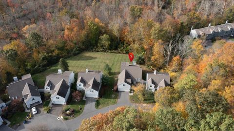 Tiny photo for 24 Westview Lane #24, Brookfield, CT 06804 (MLS # 24134221)