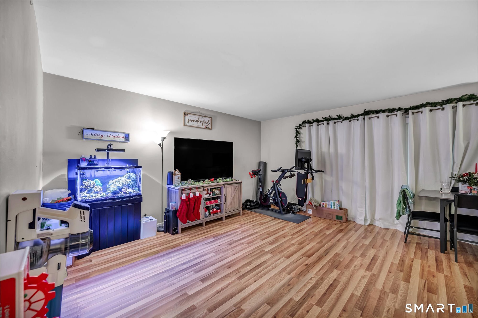 26 Candlewood Lake Road South APT 1