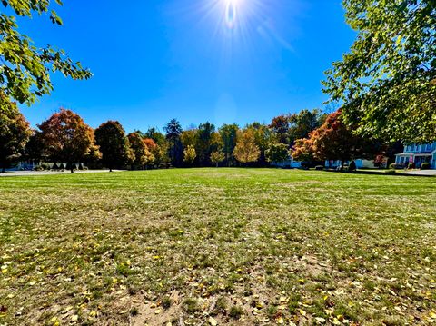Tiny photo for 9 Village Square #9, Canton, CT 06019 (MLS # 24132460)
