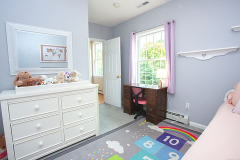 Tiny photo for 9 Village Square #9, Canton, CT 06019 (MLS # 24132460)