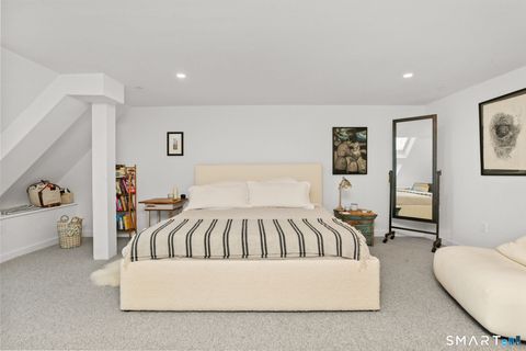 Tiny photo for 140 Rowayton Avenue #E, Norwalk, CT 06853 (MLS # 24146296)