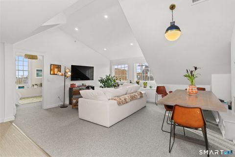 Tiny photo for 140 Rowayton Avenue #E, Norwalk, CT 06853 (MLS # 24146296)