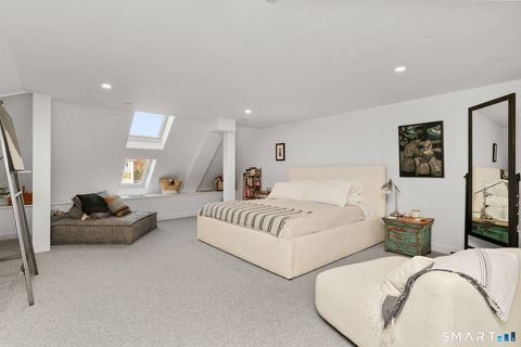 Tiny photo for 140 Rowayton Avenue #E, Norwalk, CT 06853 (MLS # 24146296)