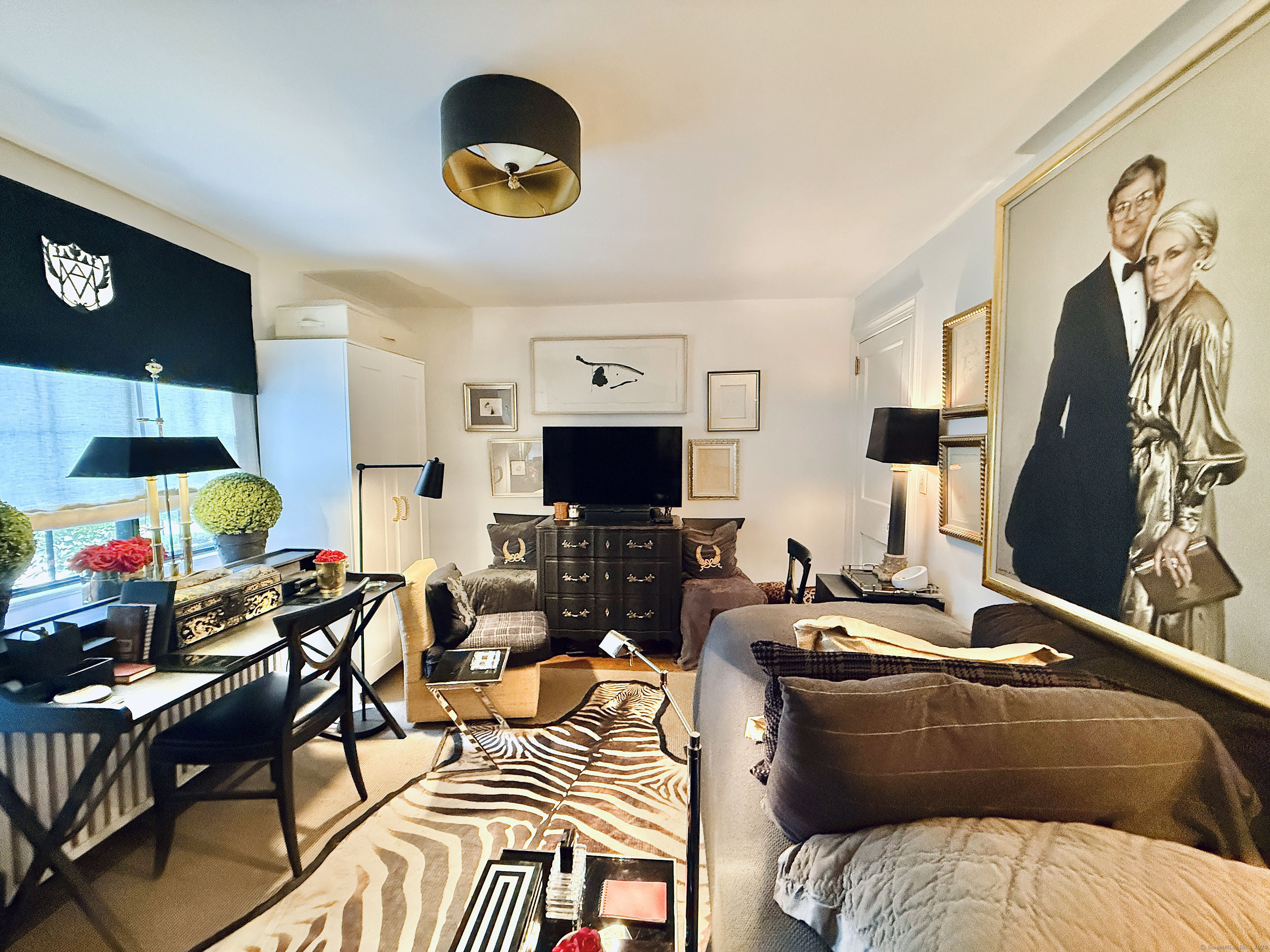 Stamford, Connecticut 06903, United States, 5 Bedrooms Bedrooms, ,4 BathroomsBathrooms,Residential,Active,210280