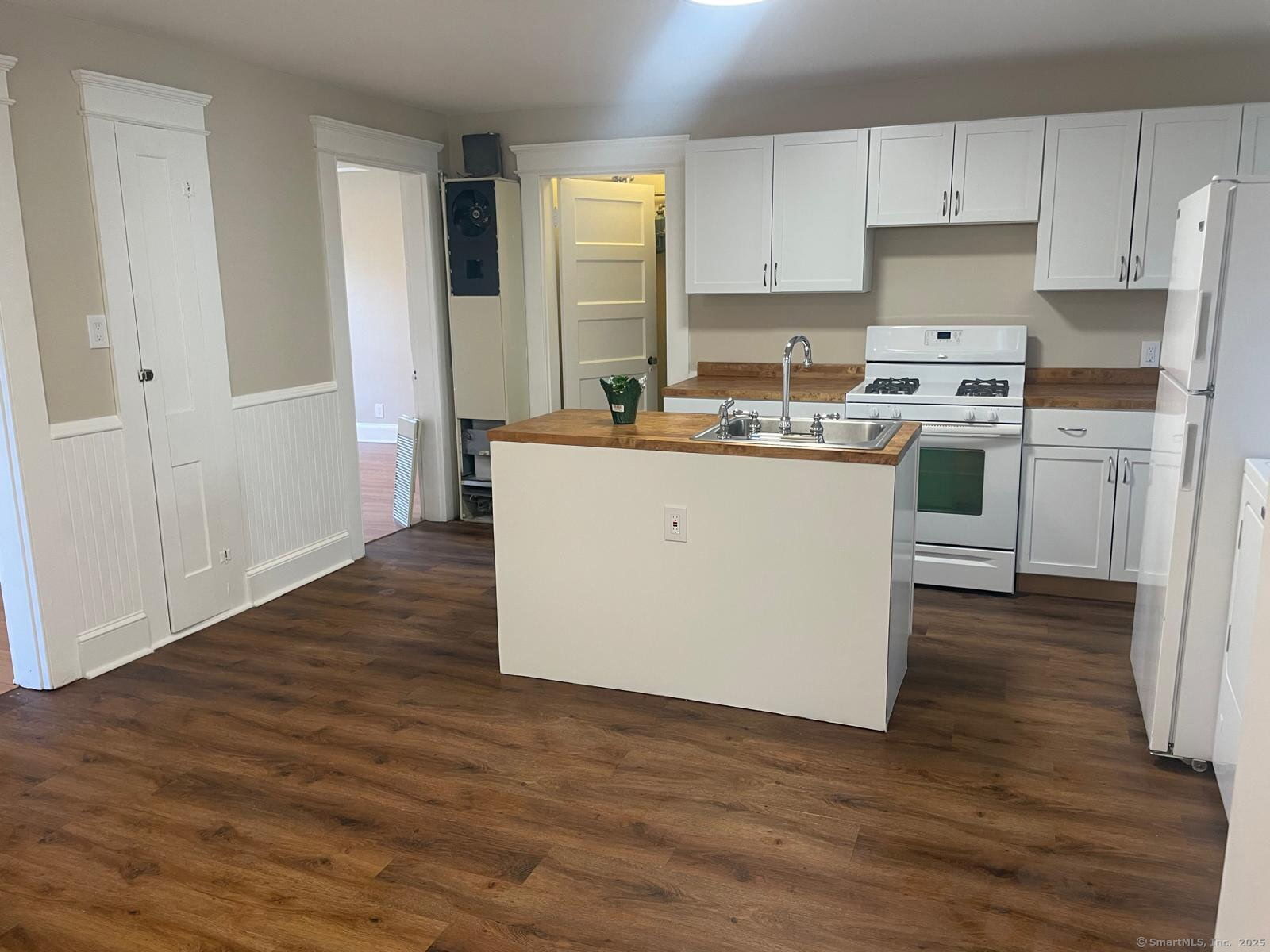 26 Jewett Street 1S