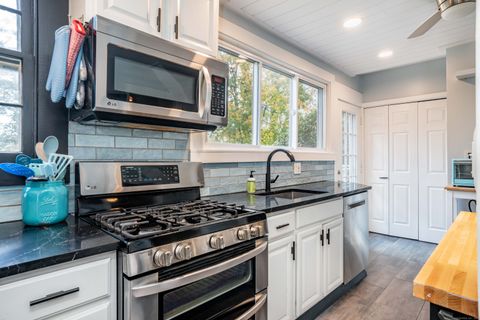 Tiny photo for 1993 Albany Avenue, West Hartford, CT 06117 (MLS # 24138384)