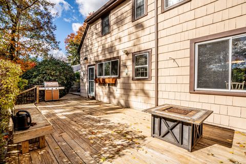 Tiny photo for 1993 Albany Avenue, West Hartford, CT 06117 (MLS # 24138384)