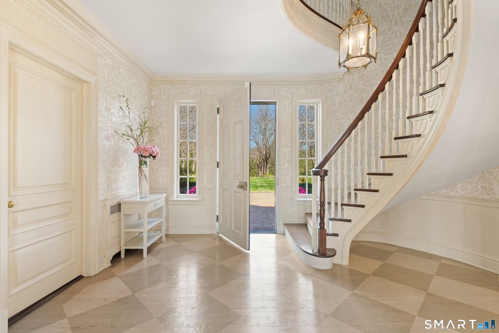 Photo of 131 Pecksland Road, Greenwich, CT 06831 (MLS # 24165874)