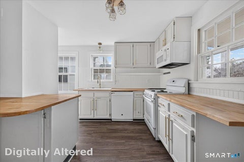 Tiny photo for 16 Starr Street, New London, CT 06320 (MLS # 24209516)