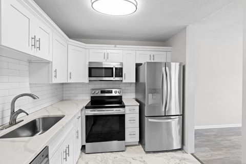 Tiny photo for 19 Somers Street #F9, Danbury, CT 06810 (MLS # 24132690)