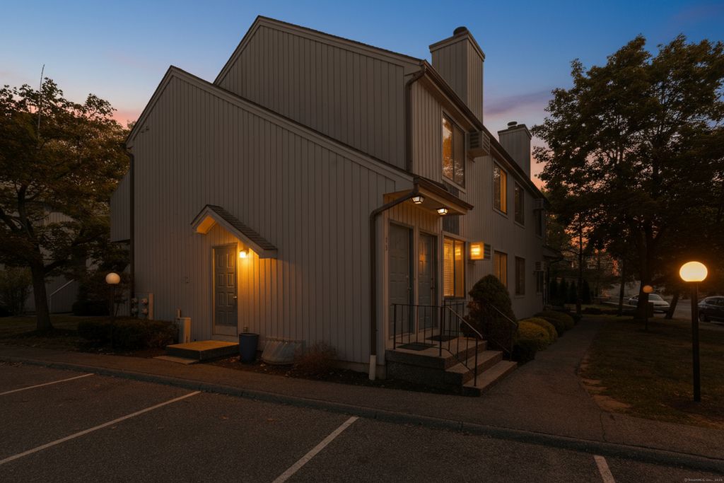 Photo of 19 Somers Street #F9, Danbury, CT 06810 (MLS # 24132690)