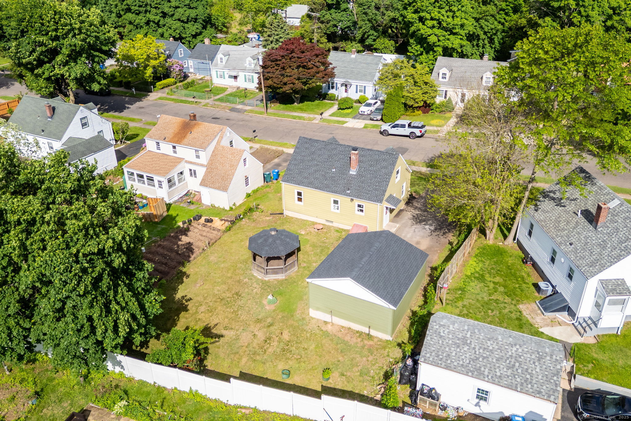 12 Pleasant Drive, Hamden, Connecticut image 38