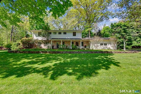 Photo of 10 Grist Mill Lane, Westport, CT 06880 (MLS # 24172940)