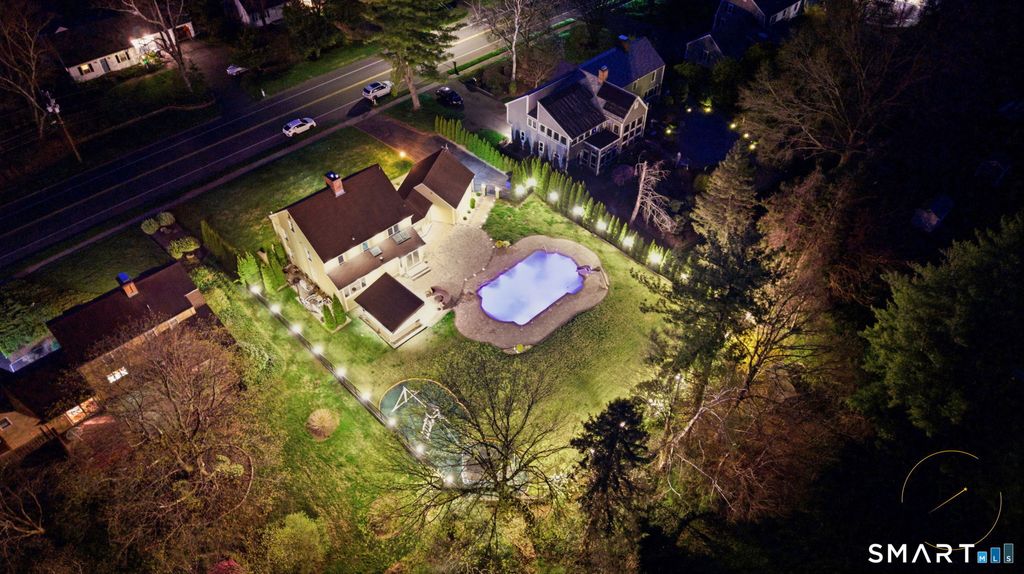 Photo of 508 Highland Street, Wethersfield, CT 06109 (MLS # 24168091)