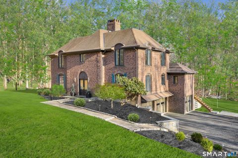 Homes For Sale - 75 Lilac Lane<br/> Easton, CT 06612