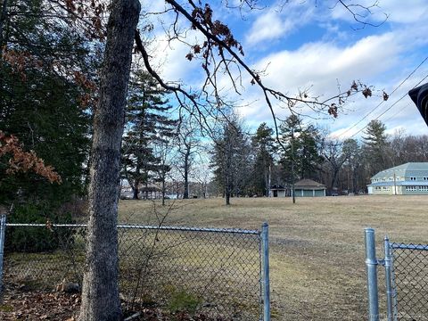 A home in Suffield