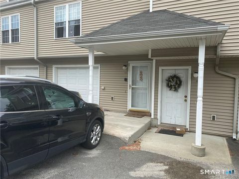 Photo of 174 Stonefield Drive #44, Waterbury, CT 06705 (MLS # 24175444)