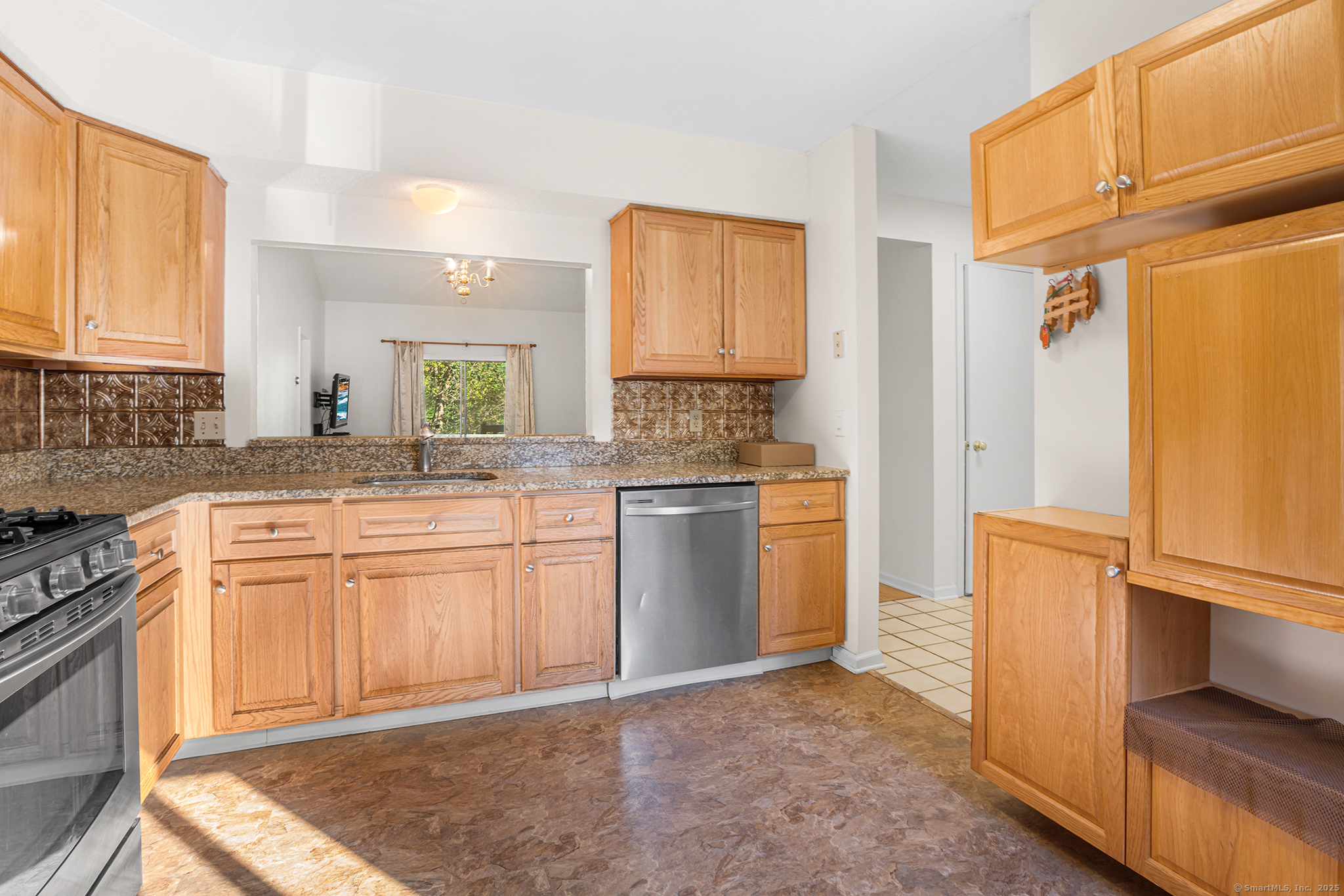15 Simsbury Landing 15