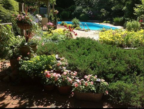 Tiny photo for 4 Gibbons Circle, Old Saybrook, CT 06475 (MLS # 24138101)