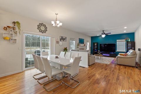 Tiny photo for 28 Shepard Way #28, South Windsor, CT 06074 (MLS # 24157151)