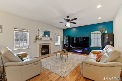 Tiny photo for 28 Shepard Way #28, South Windsor, CT 06074 (MLS # 24157151)