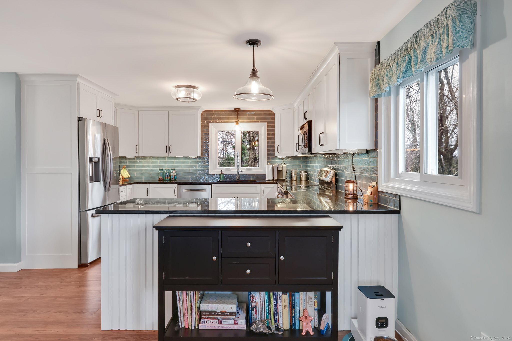 21 Middle Road, Ellington, Connecticut image 9