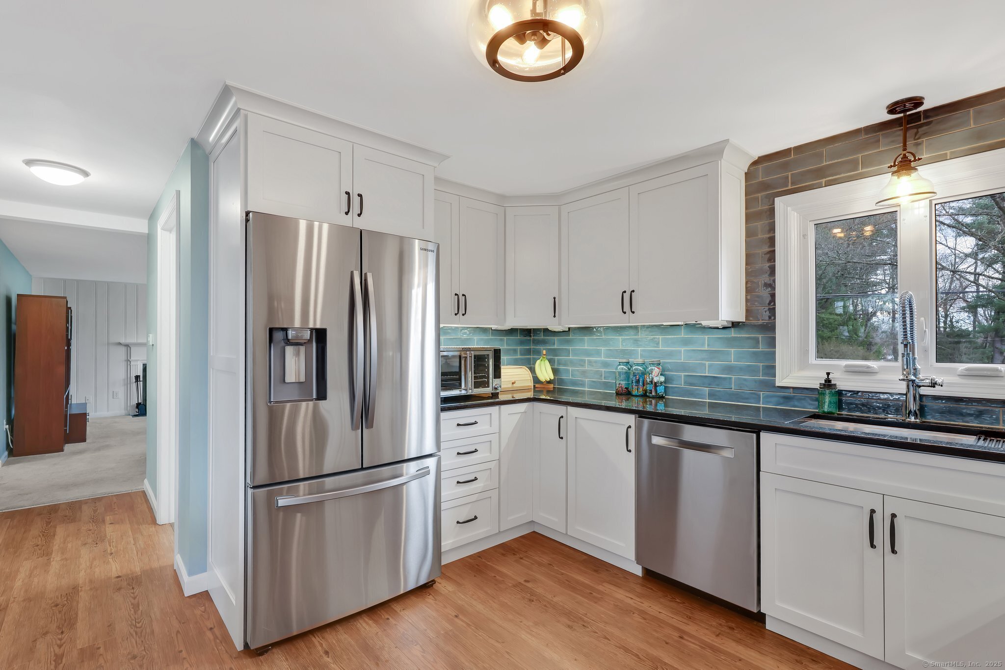 21 Middle Road, Ellington, Connecticut image 8