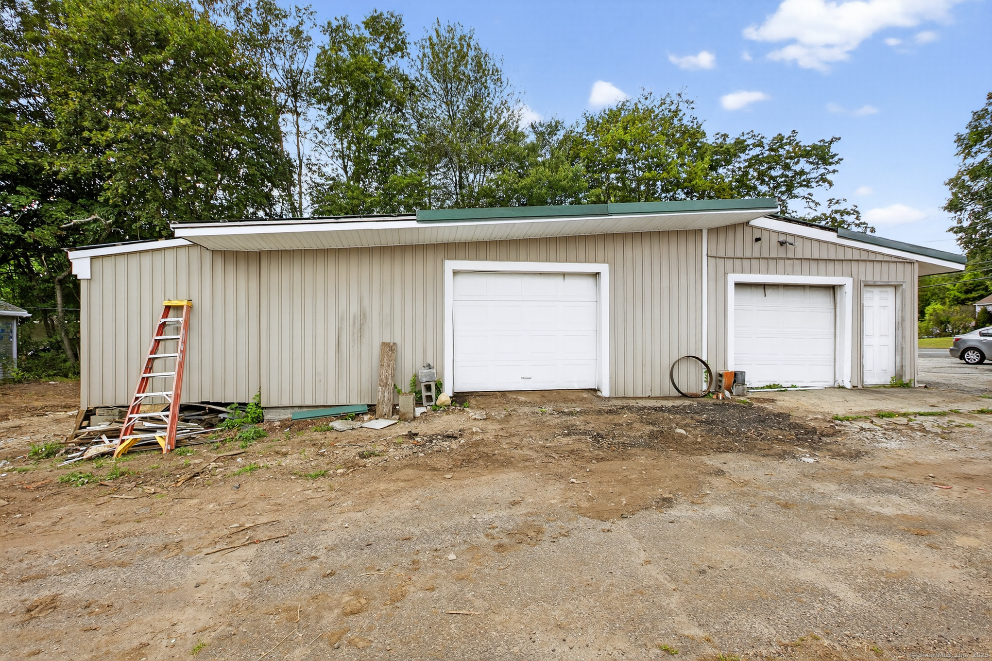 130 West Stafford Road