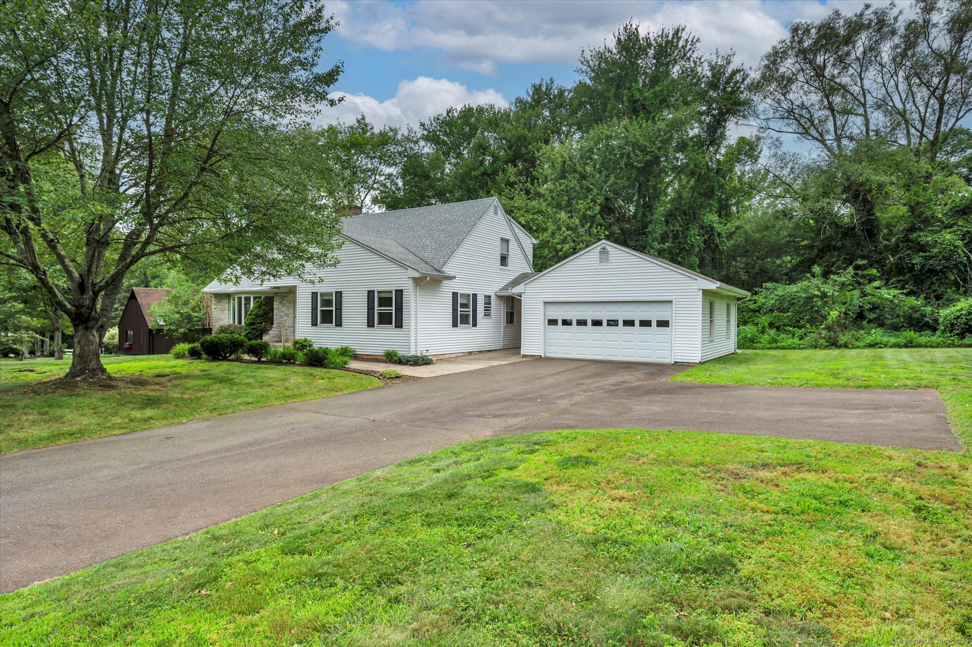 24 Iron Gate Lane