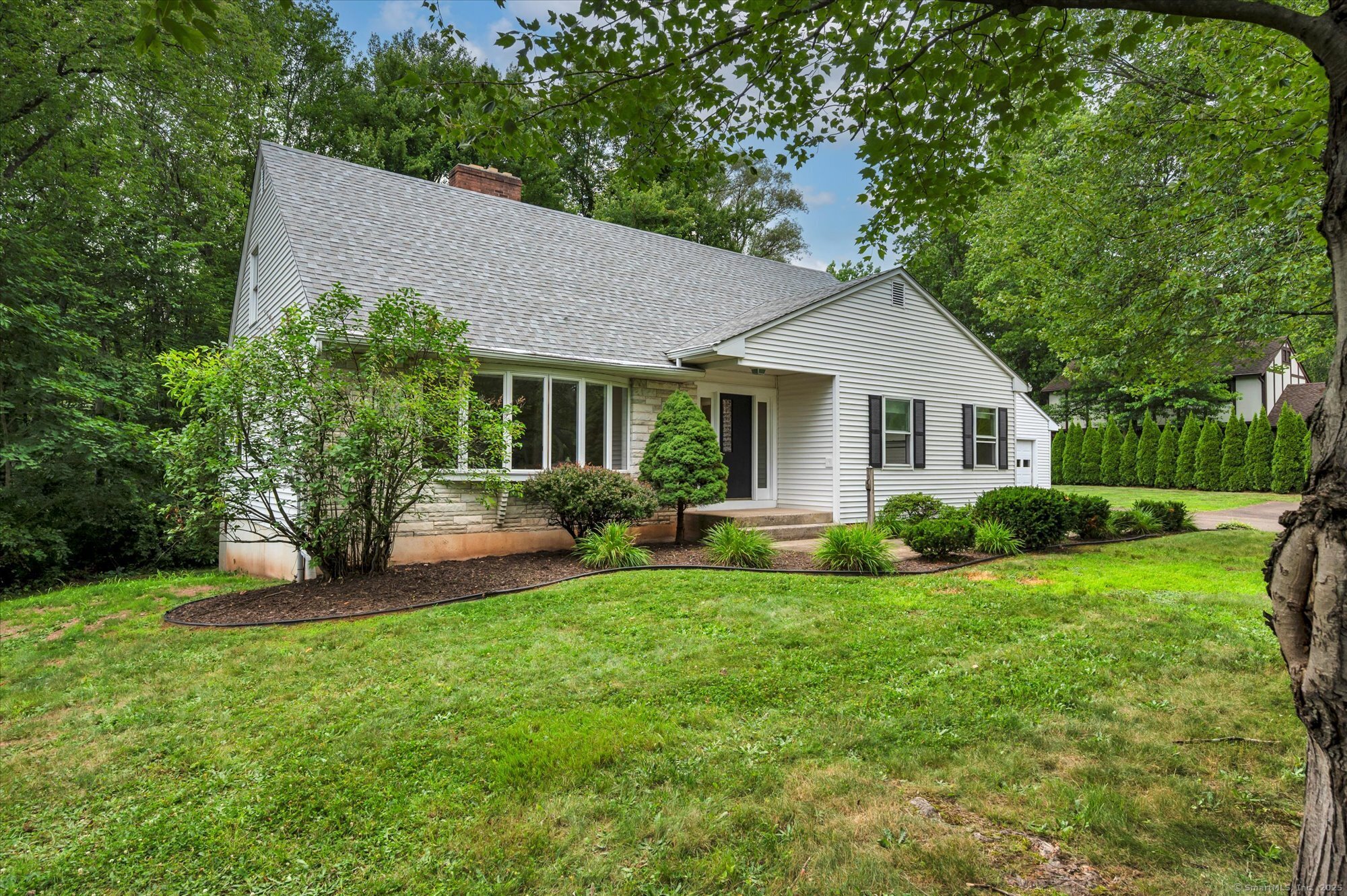 24 Iron Gate Lane
