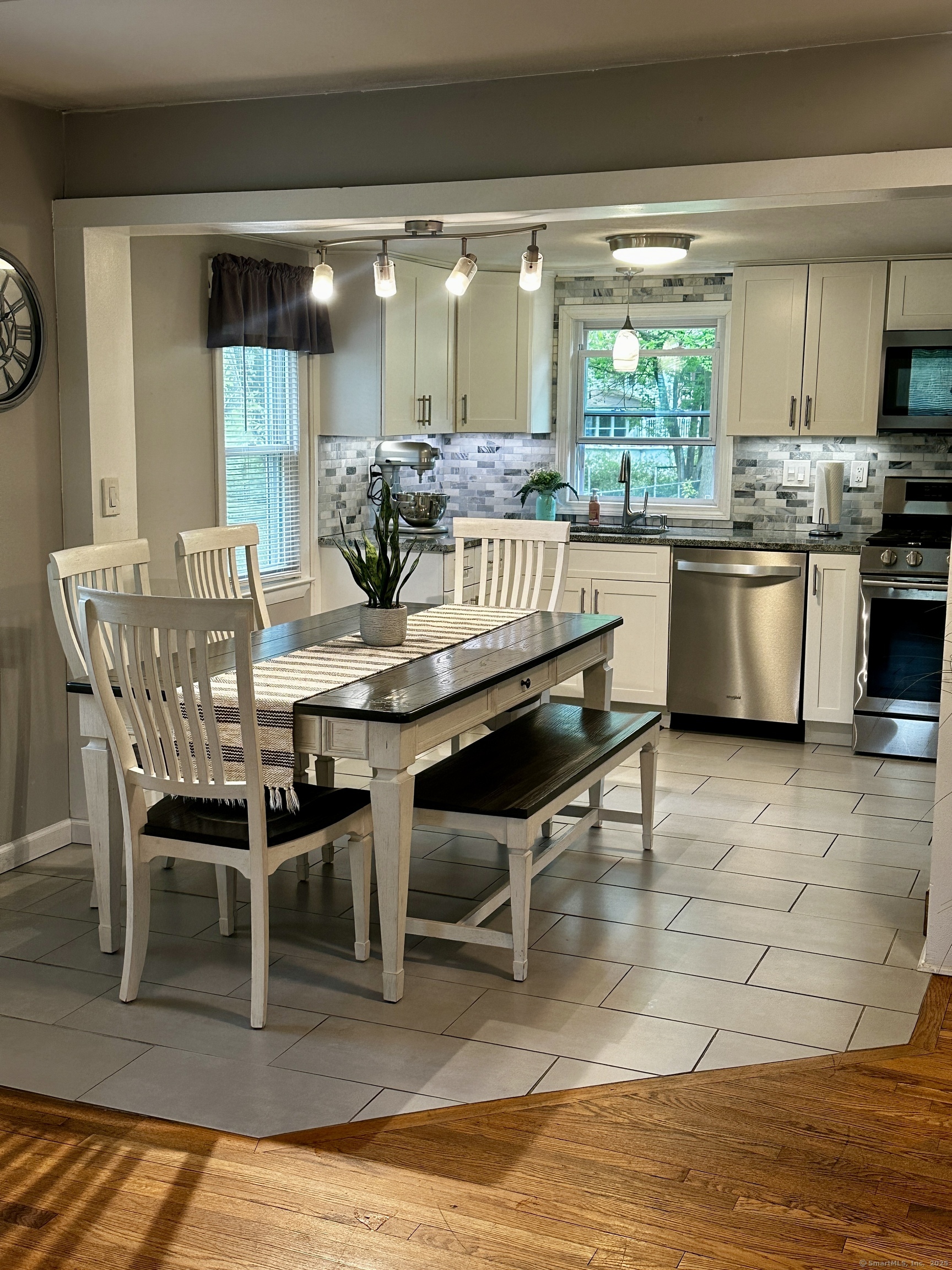 140 Clintonville Road, North Haven, Connecticut image 3