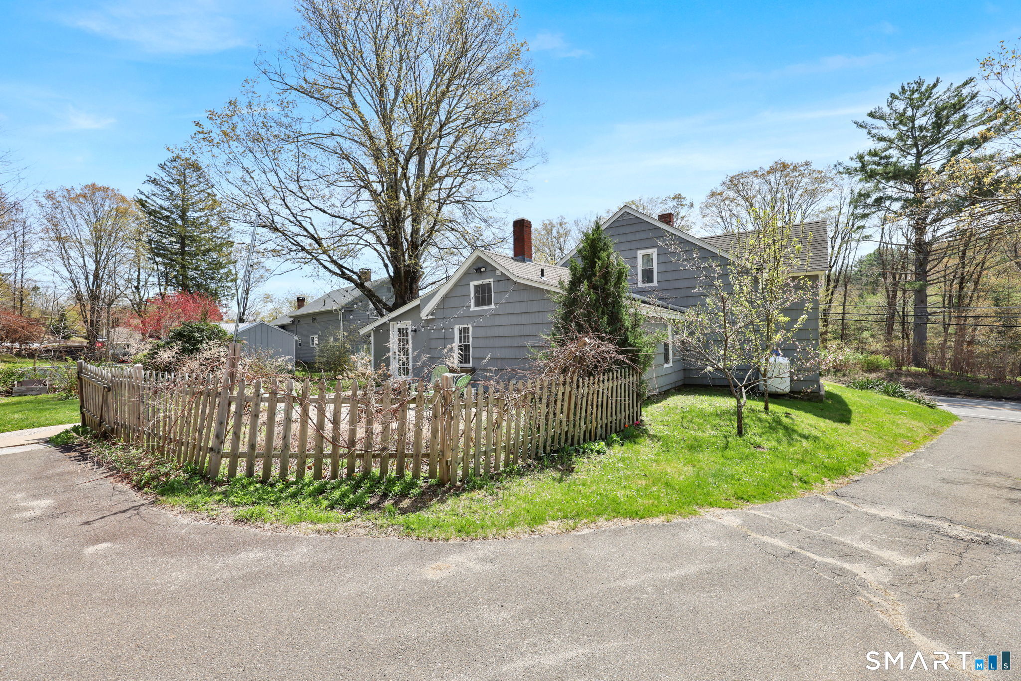 175 West Stafford Road