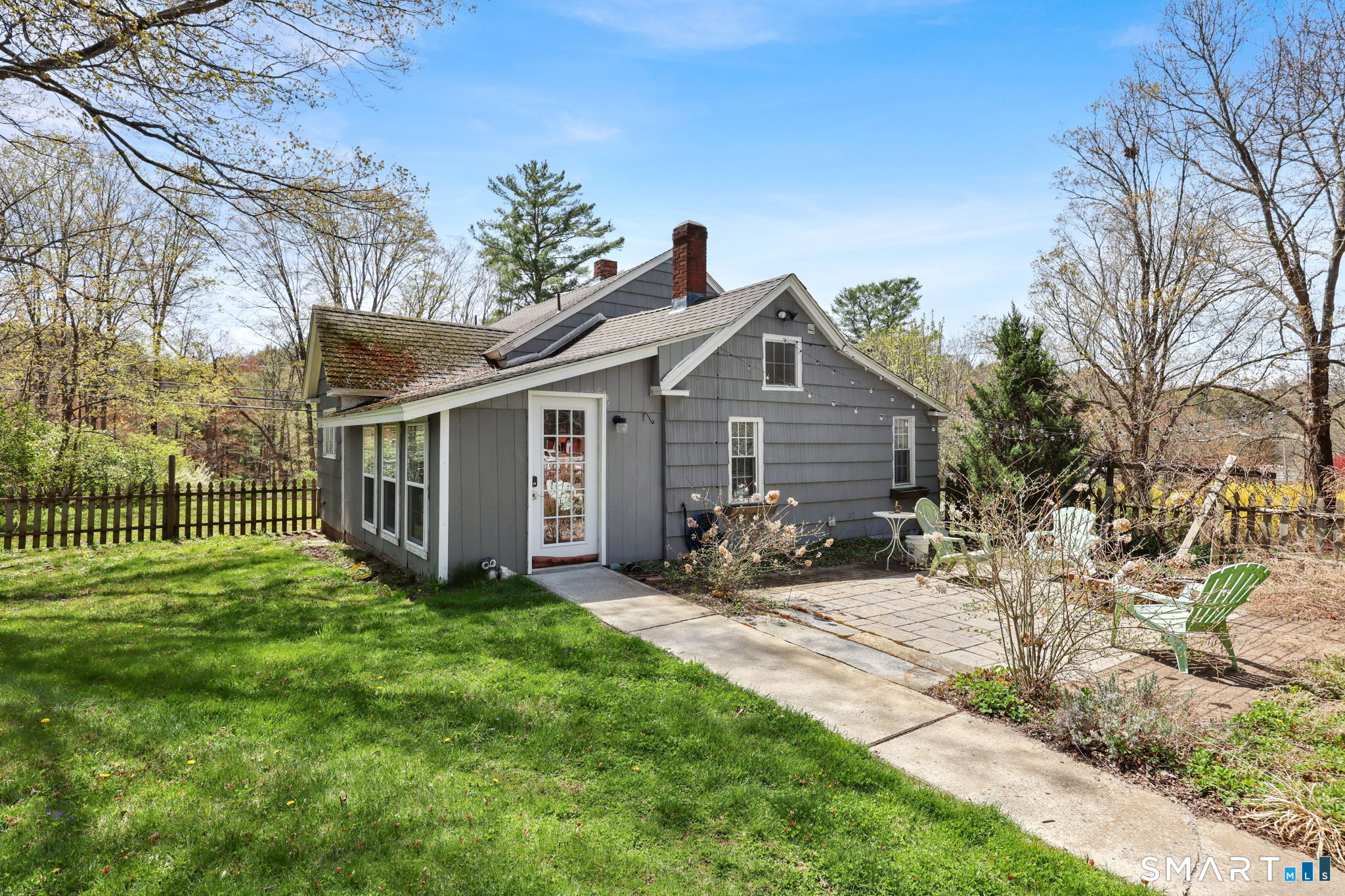 175 West Stafford Road